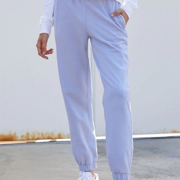 COPY - Brandy Melville Rosa Sweatpants - Picture 5 of 6